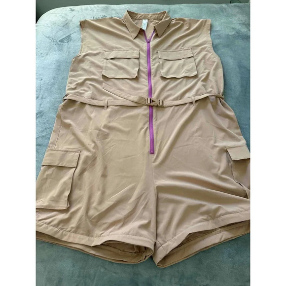 Fabletics Tan Utility Jumpsuit Sleeveless Zipper Pockets Belted Womens Size 4X - Picture 2 of 9